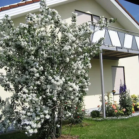 Haus Deutsch Apartment Rosshaupten Exterior photo